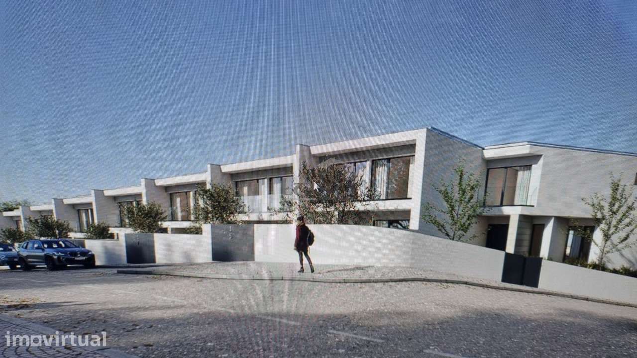 Moradia T3 (3 frentes), condomínio com piscina em Gondomar - Grande imagem: 3/15
