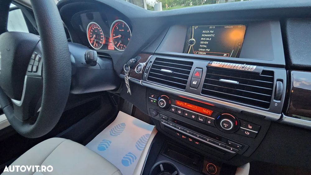 BMW X6 - 12