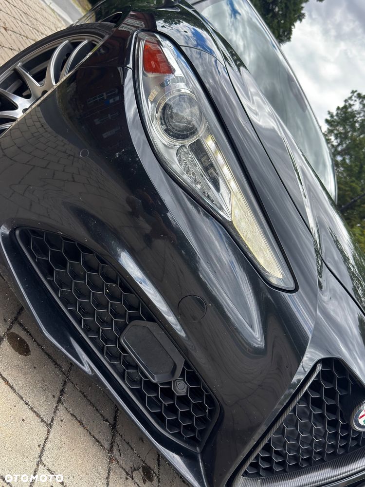 Alfa Romeo Giulia 2.0 Turbo 16V AT8-Q4 Ti - 5