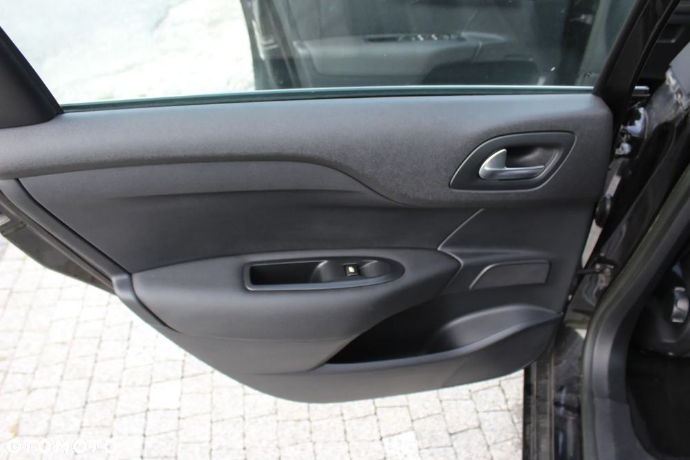 Citroën C4 BlueHDi 120 Stop&Start Selection - 21