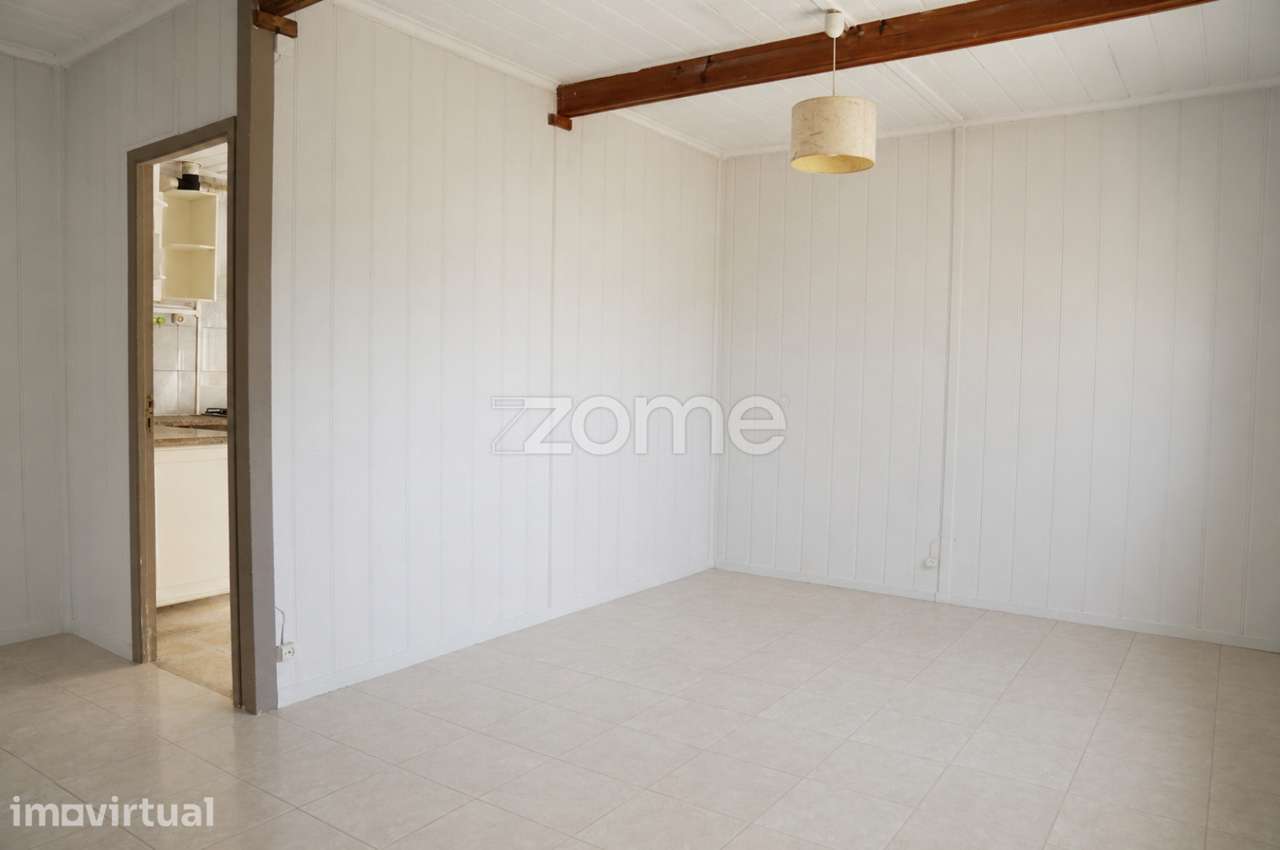 Moradia T2 - Grande imagem: 2/18