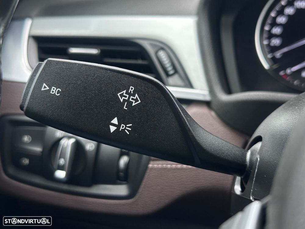 BMW X2 18 d sDrive Auto Pack M — fotografia 26
