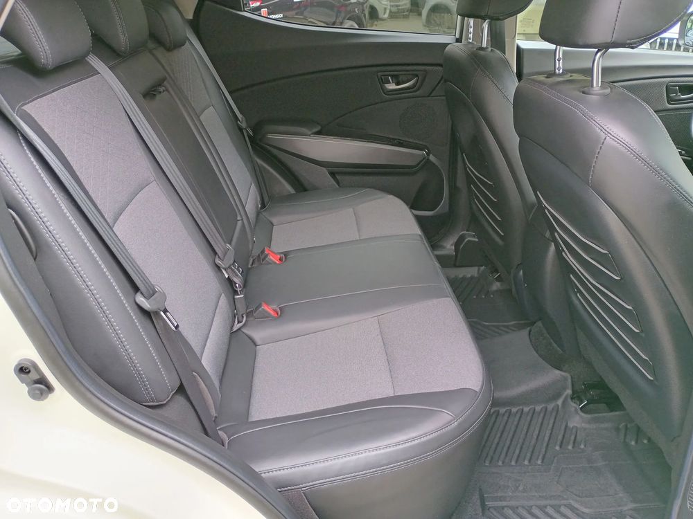 SsangYong/KGM Tivoli 1.5 T-GDI Adventure Plus - 12