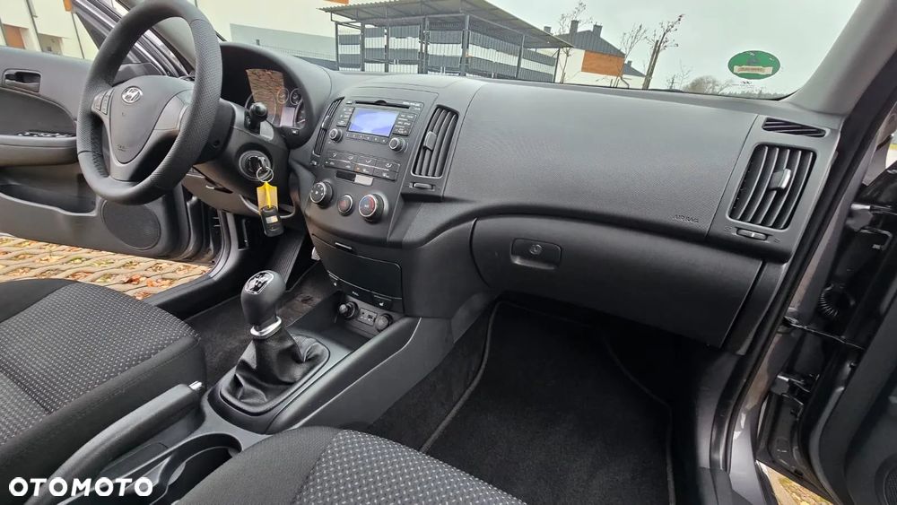 Hyundai i30 1.6 CRDi Blue Classic - 17