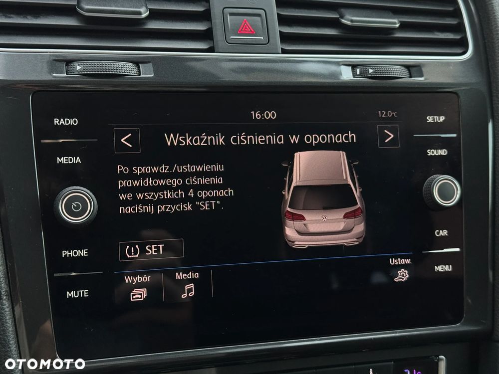 Volkswagen Golf VII 1.4 TSI BMT Comfortline - 31