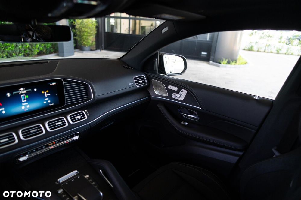 Mercedes-Benz GLE - 27