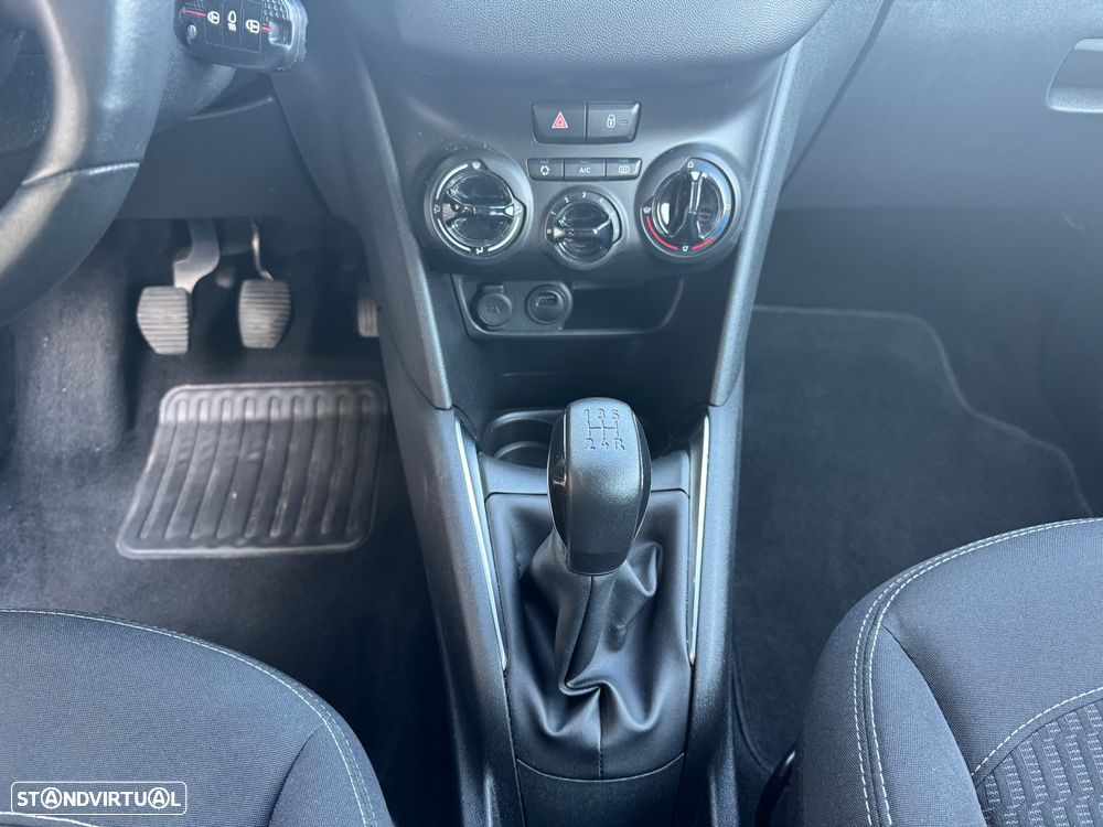 Peugeot 208 1.2 PureTech Active - 11