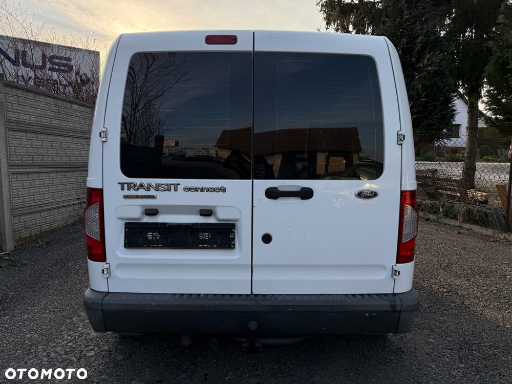 Ford Transit Connect - 18