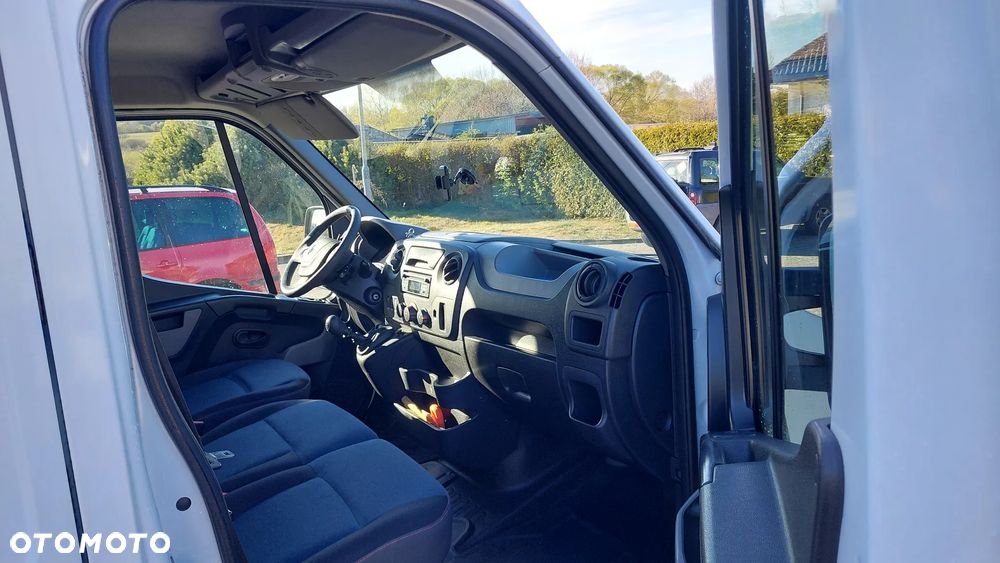Renault Master - 18