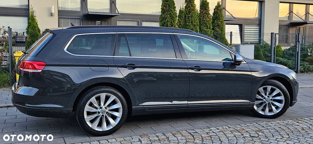 Volkswagen Passat Variant 2.0 TDI SCR BlueMotion Comfortline - 27