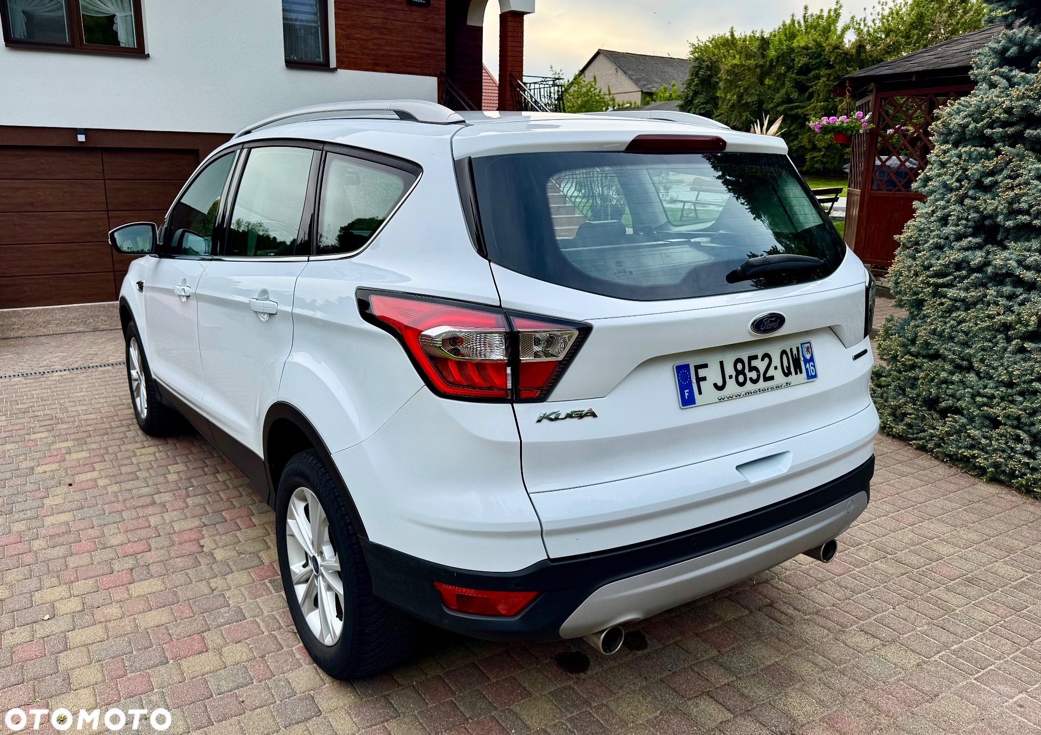 Ford Kuga 1.5 EcoBoost 2x4 Individual - 7