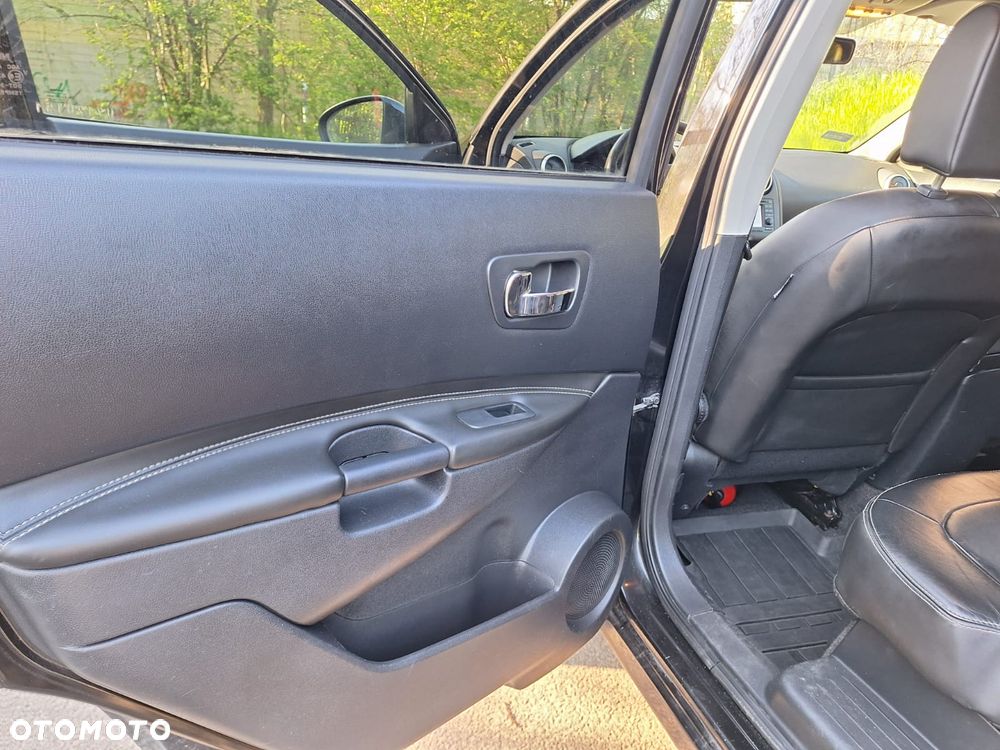 Nissan Qashqai 1.6 DCi Tekna+ - 26