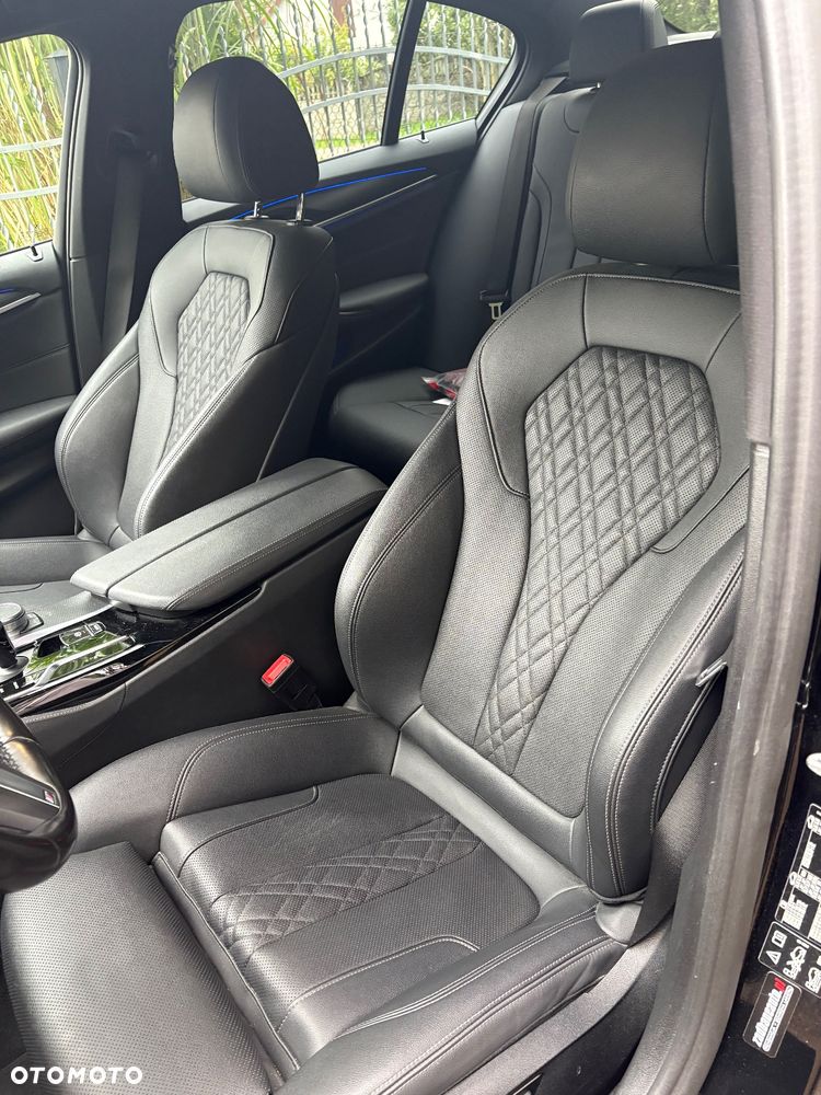 BMW Seria 5 - 12