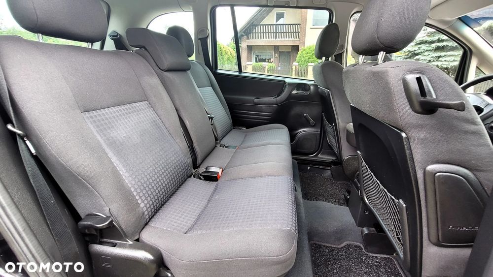 Opel Zafira 1.8 Elegance - 30