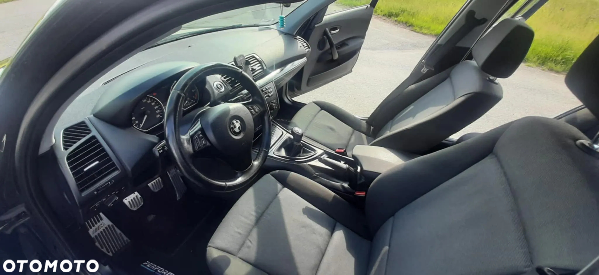 BMW Seria 1 116i - 19