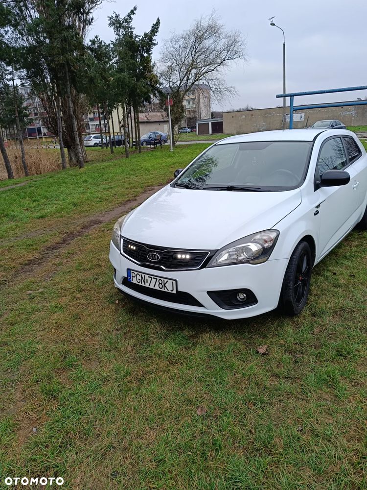 Kia ProCeed 1.6 Crdi Comfort - 9
