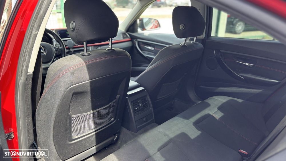 BMW 328 i Touring Aut. Sport Line - 7