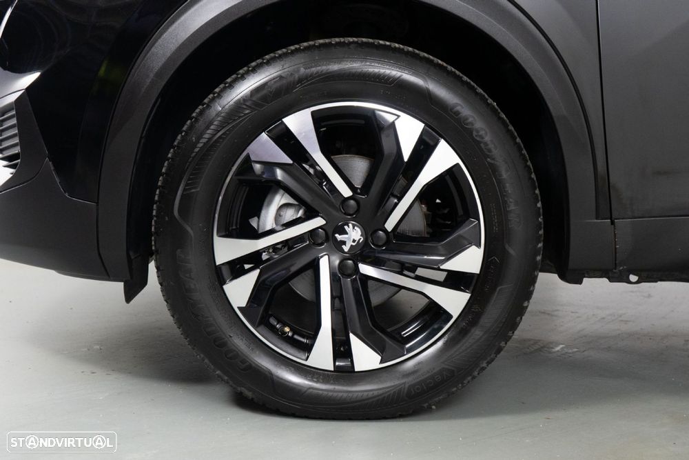 Peugeot 2008 1.2 PureTech GT EAT8 - 18
