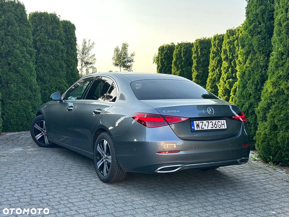 Mercedes-Benz Klasa C 220 d mHEV - 40