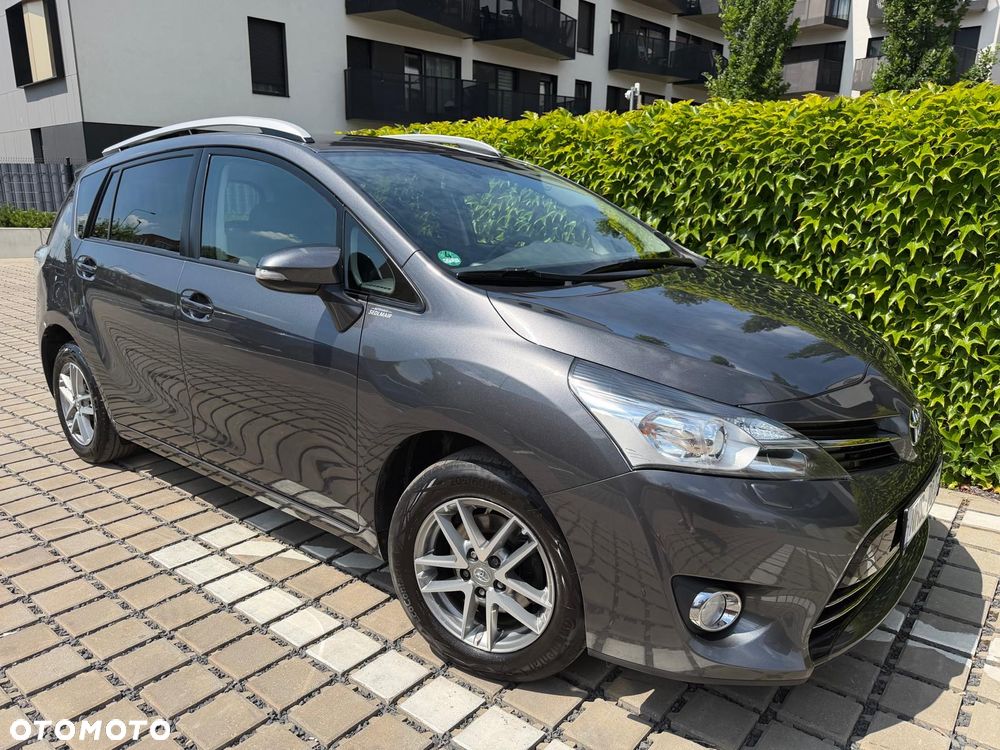 Toyota Verso 1.8 5-Sitzer Skyview Edition - 40