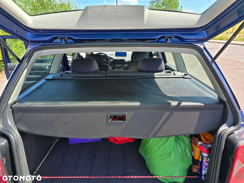 Volkswagen Passat 1.9 TDI Comfortline Tiptr - 3