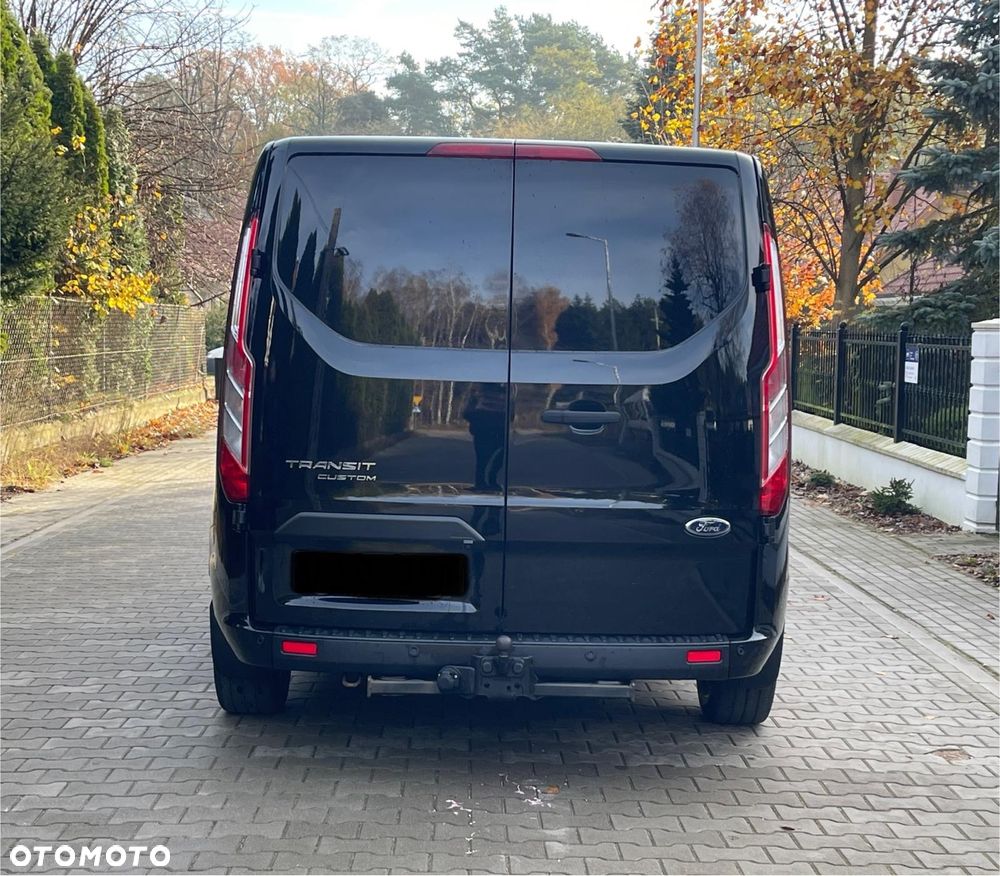 Ford Transit Custom - 11