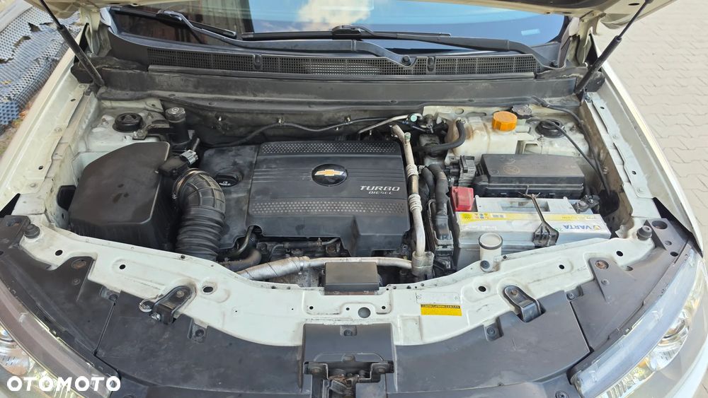 Chevrolet Captiva 2.2 D LTZ - 6