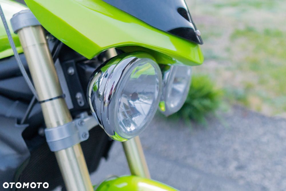 Triumph Street Triple - 13