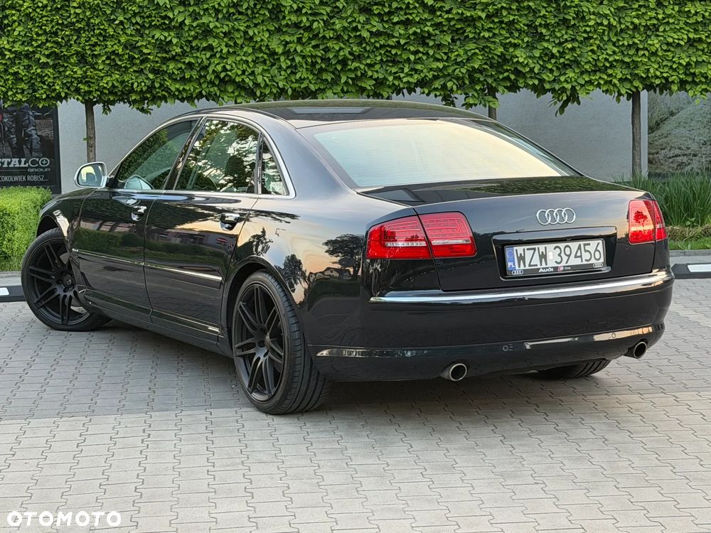 Audi A8 4.2 FSI Quattro Langversion - 11