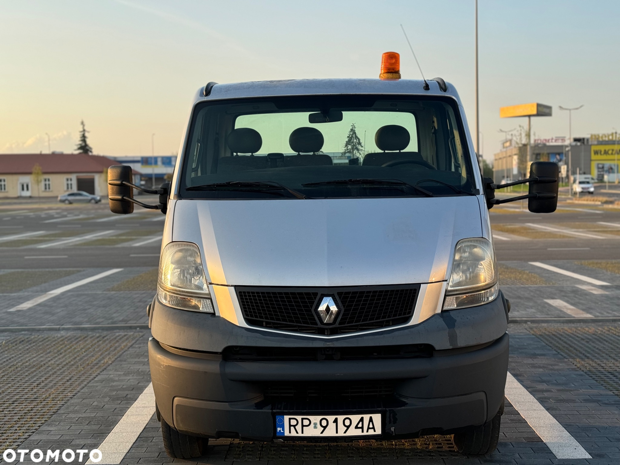 Renault Mascott - 6