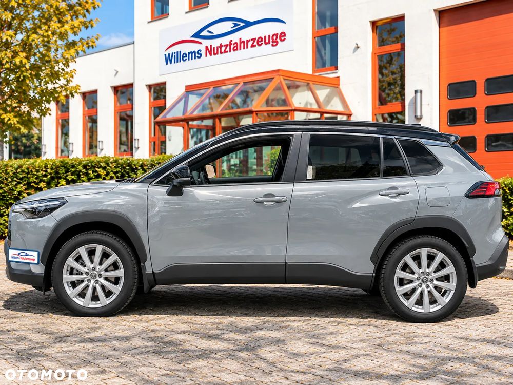 Toyota Yaris Cross 2025 photo 2