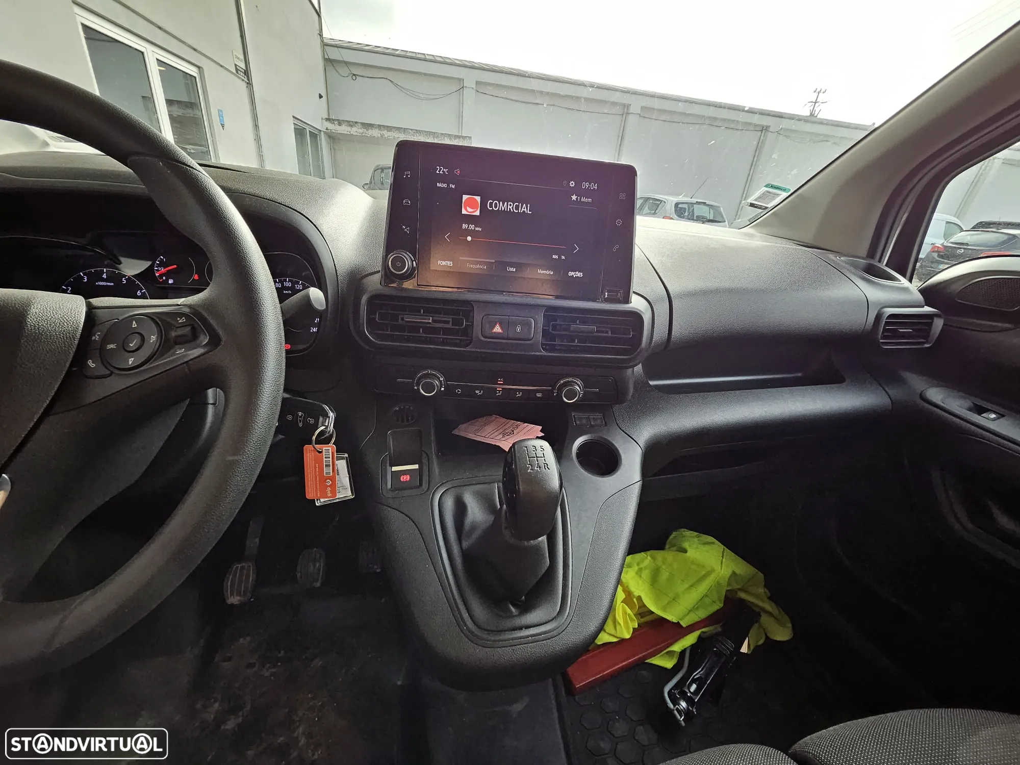 Opel Combo Maxi Longa 1.5CDTI 102cv L2 3Lugares Ecrã Central - 7