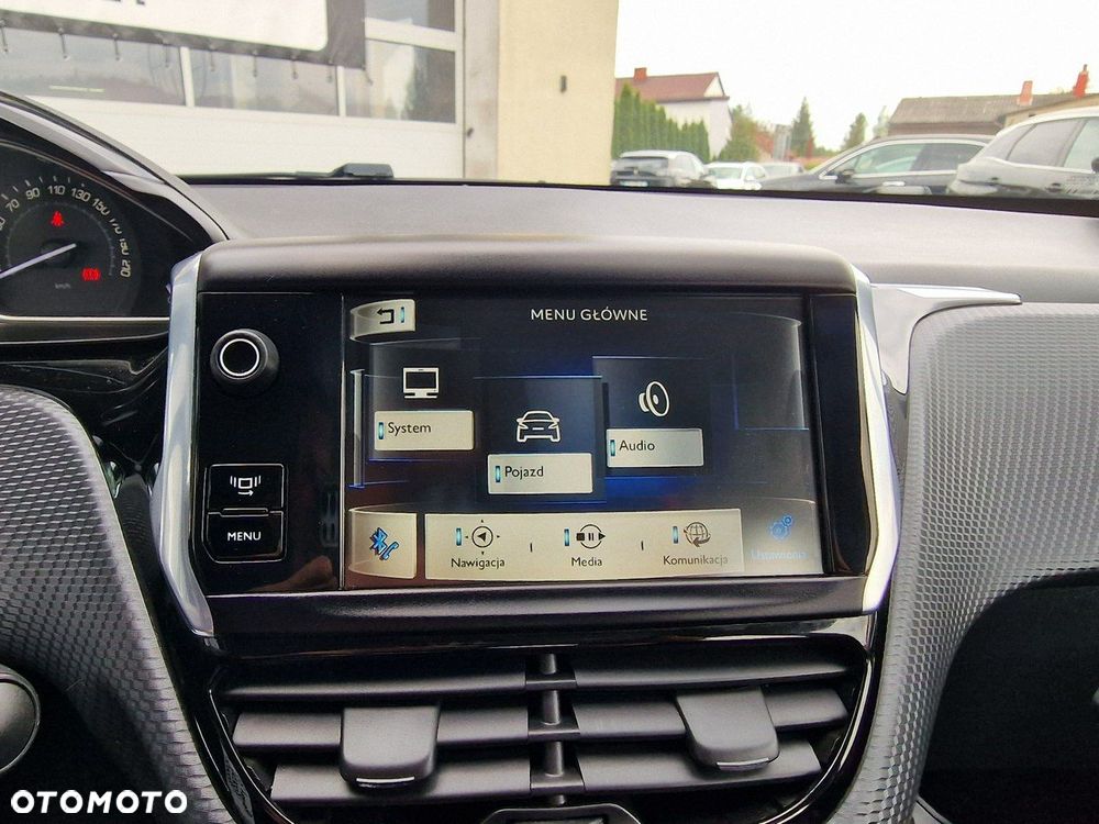 Peugeot 2008 1.6 VTi Allure - 31