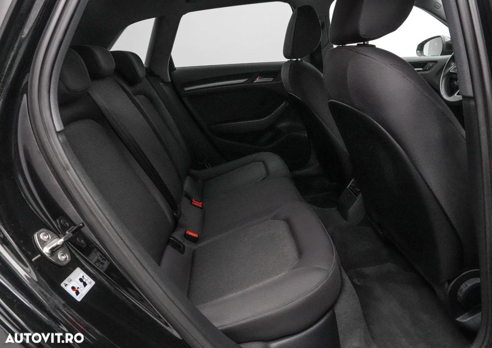 Audi A3 ack 1.0 30 TFSI Design - 17