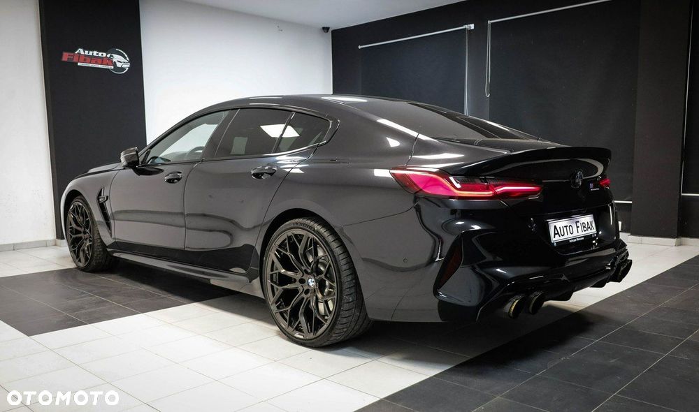 BMW Seria 8 - 13