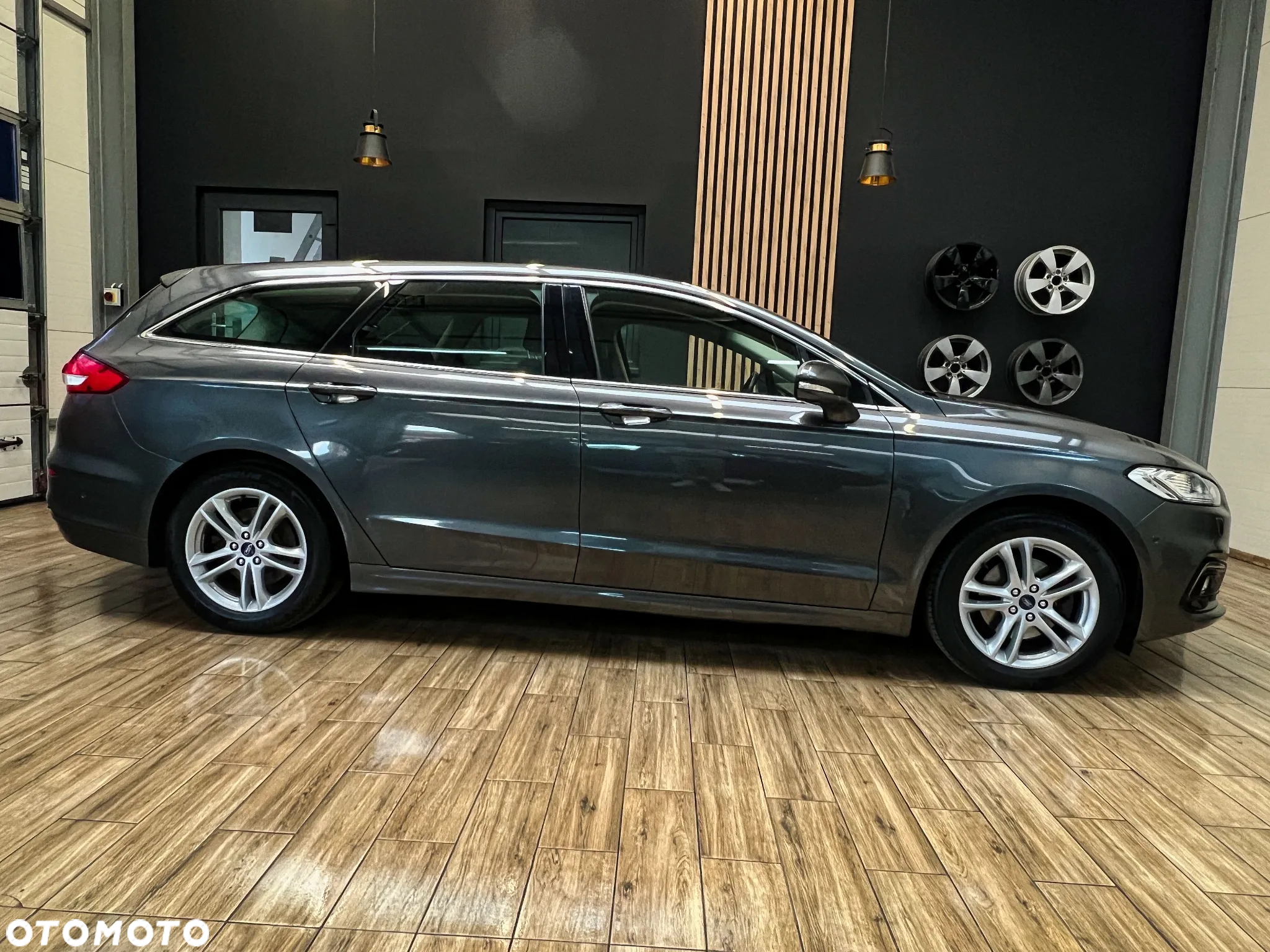Ford Mondeo - 6