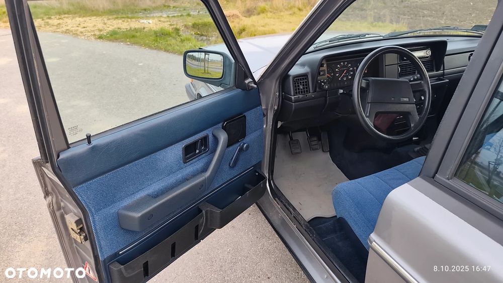 Volvo Seria 200 - 10