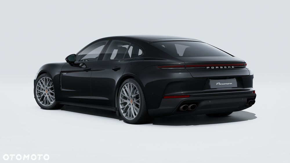 Porsche Panamera 4 E-Hybrid PHEV - 3