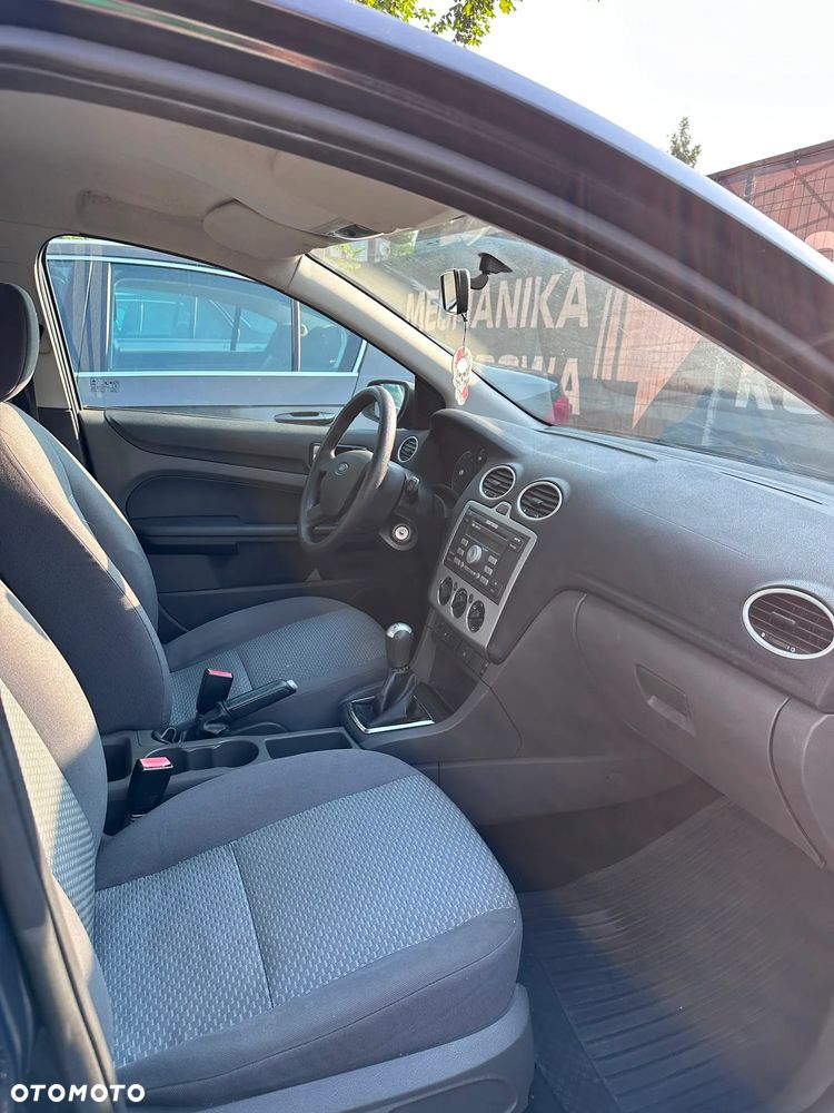 Ford Focus - 7