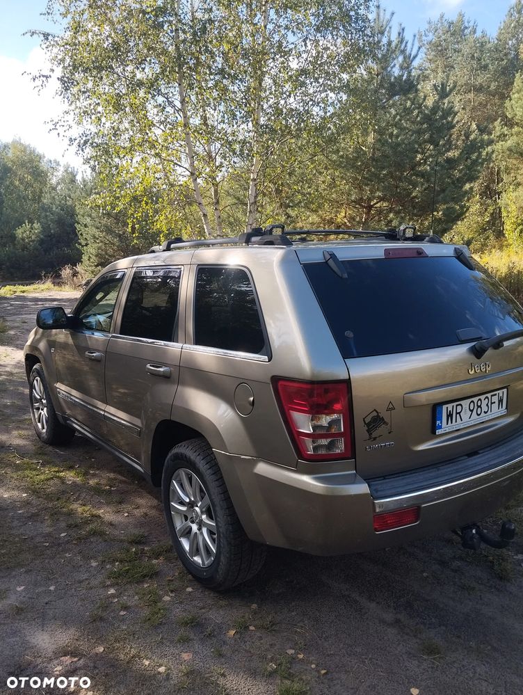 Jeep Grand Cherokee 2005 photo 2