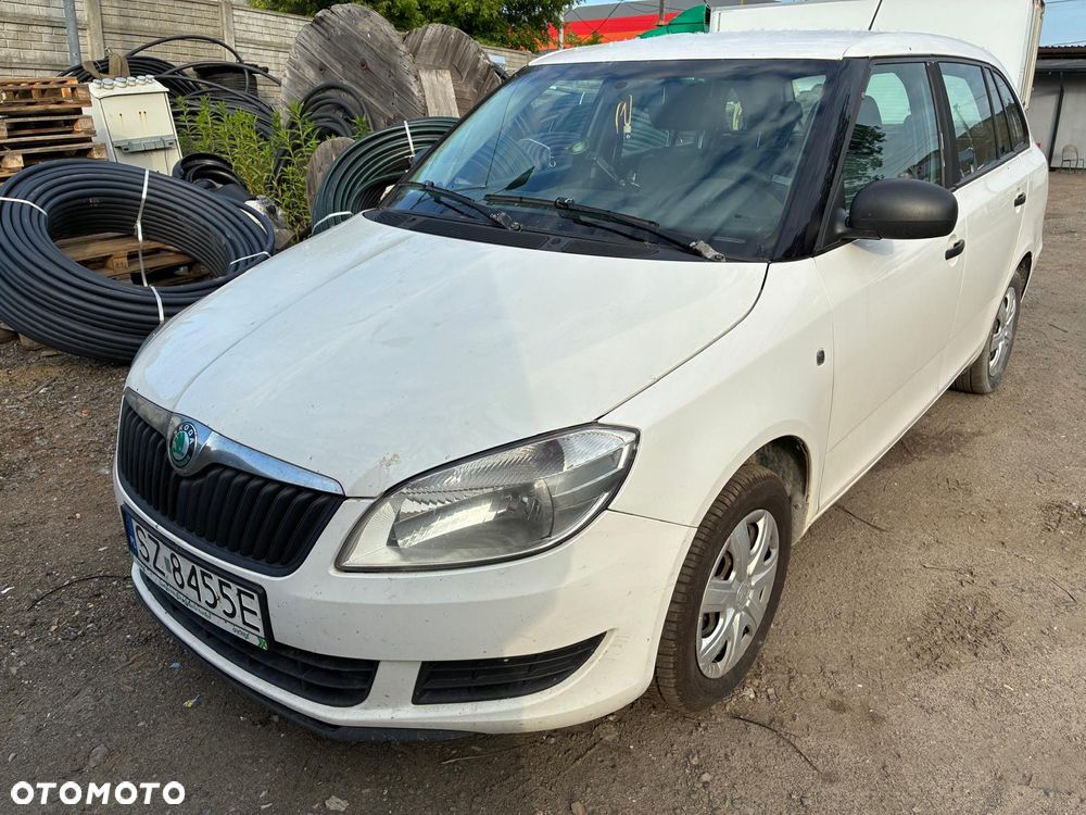 Skoda Fabia 1.4 16V Active - 11