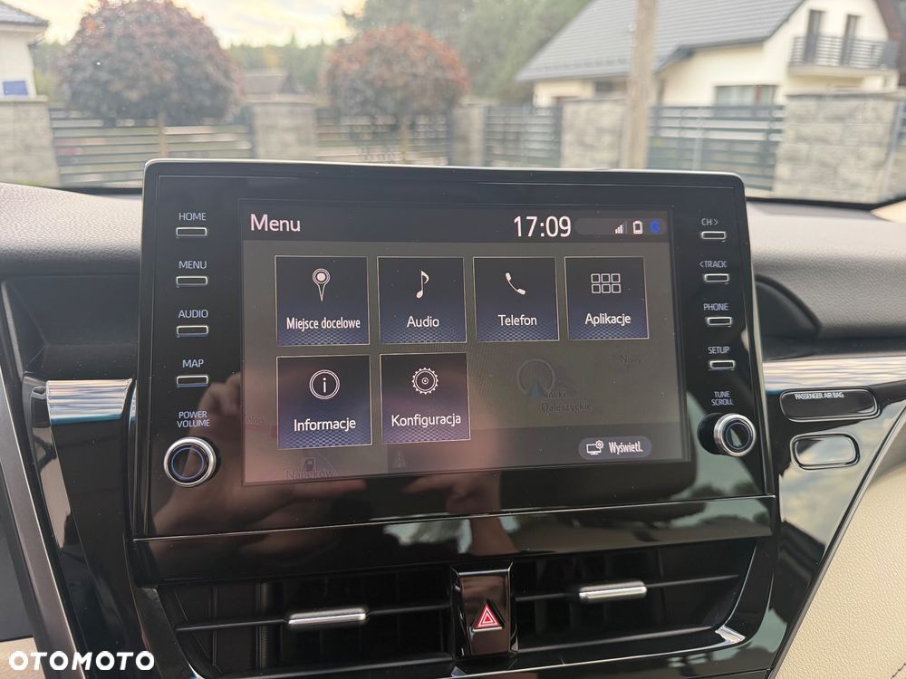Toyota Camry 2.5 Hybrid Executive CVT - 19