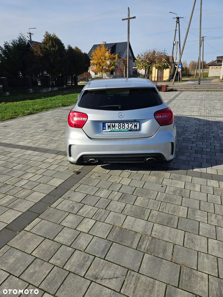 Mercedes-Benz Klasa A 180 AMG Line - 3