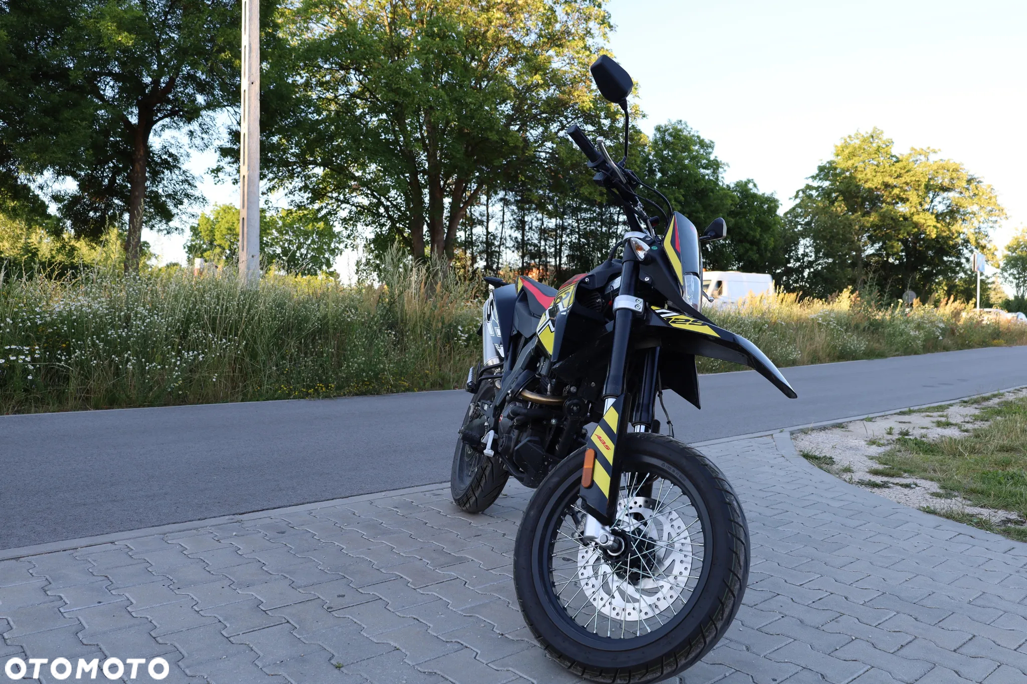 Aprilia SX