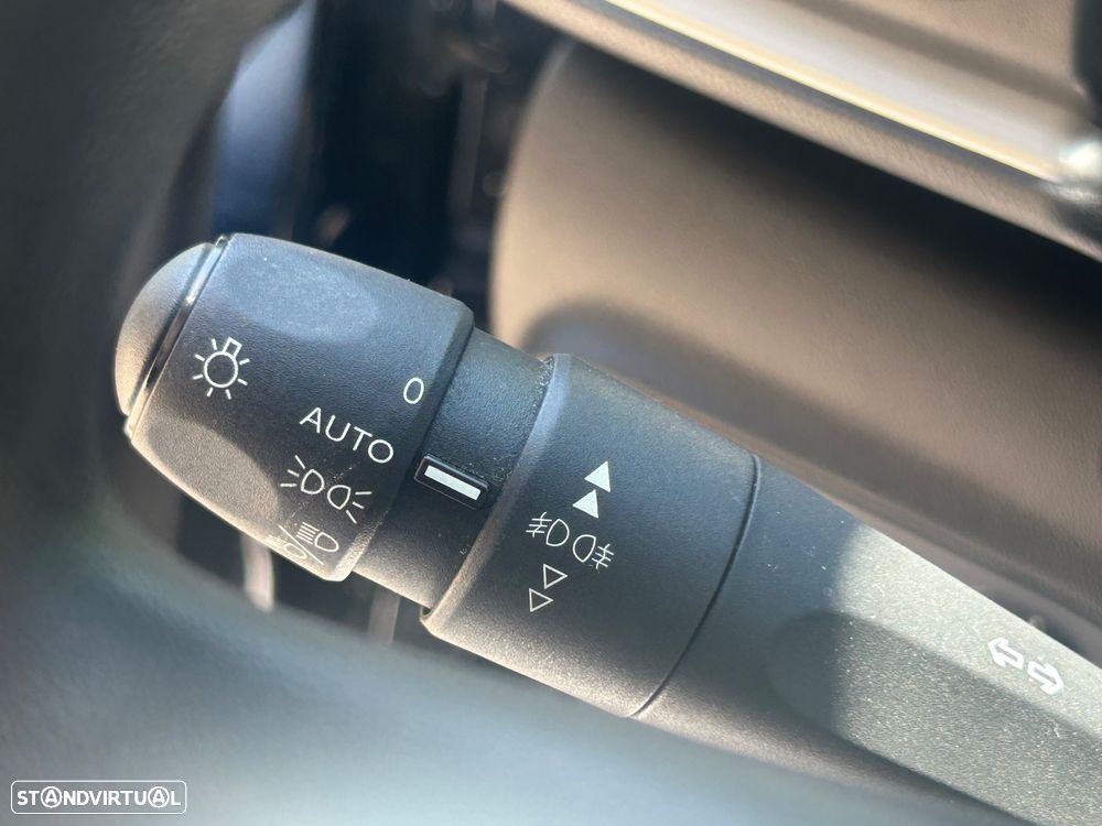 Citroën C3 1.2 PureTech C-Series - 22