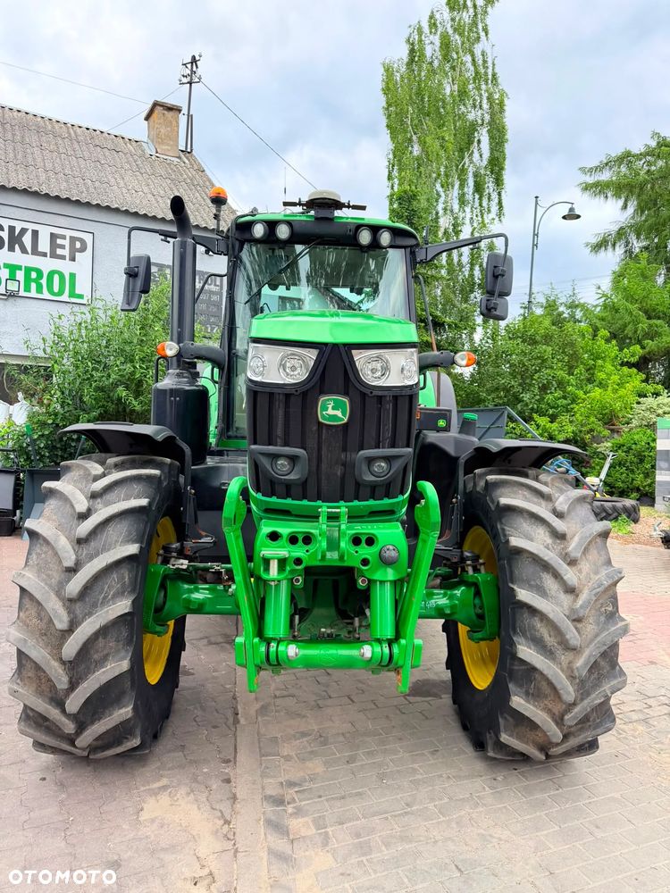 John Deere 6175M - 8