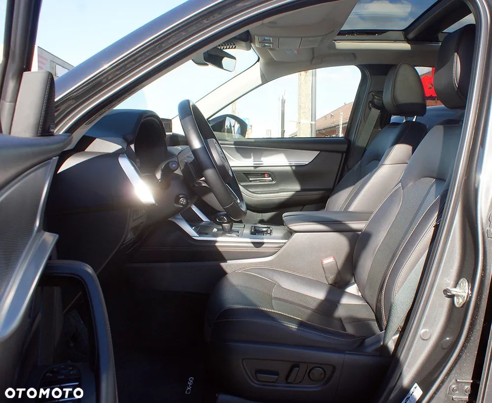 Mazda CX-60 - 8