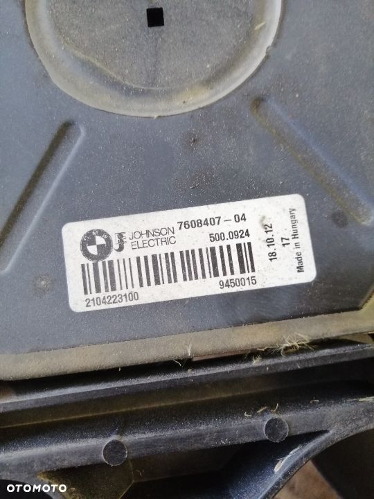 Wentylator chłodnicy BMW F30 F31 2.0D 7608407 Komplet - 4