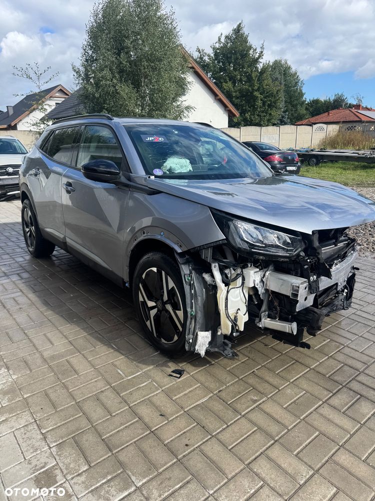 Peugeot 2008 PureTech 130 EAT8 Allure - 1