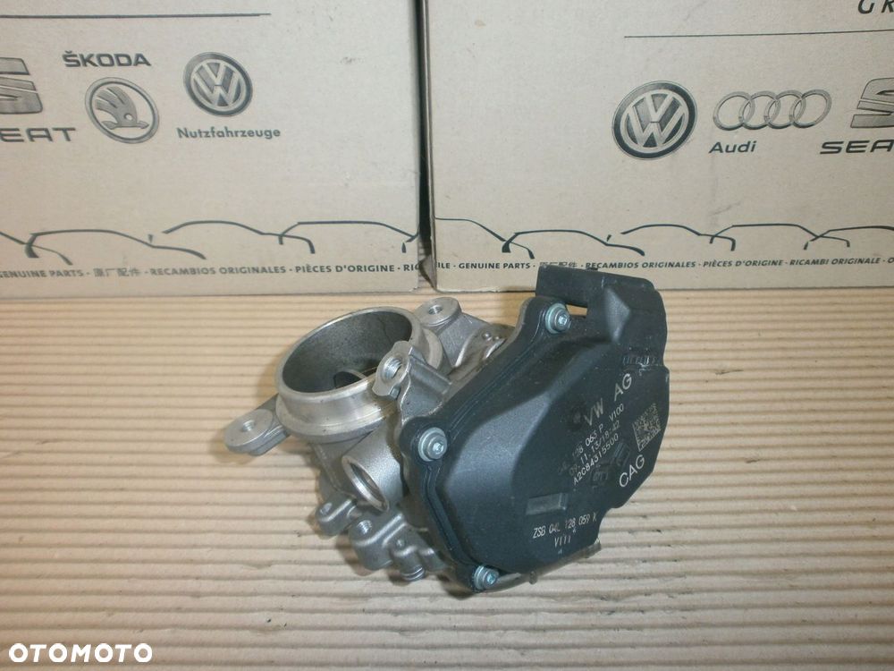 PRZEPUSTNICA POWIETRZA 04L128063P 1.6 2.0TDI IDEALNA GWARANCJA - 1